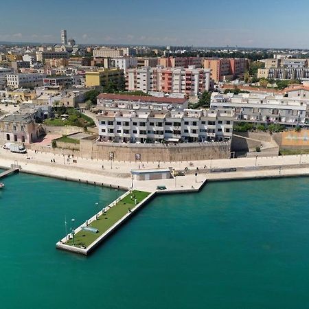 B&B La Baia Sea Rooms Bisceglie Exterior photo