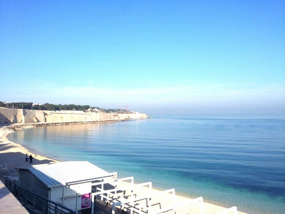 B&B La Baia Sea Rooms Bisceglie Exterior photo